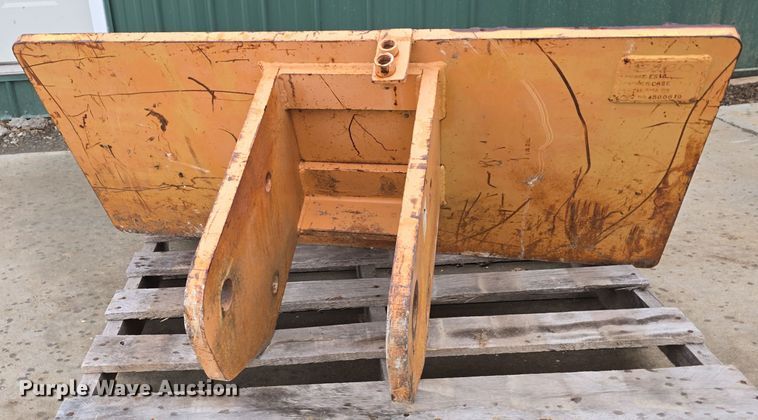 image for item DW3031 (2) excavator attachments