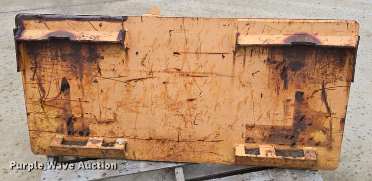 image for item DW3031 (2) excavator attachments