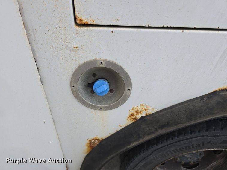 image for item DW3032 2017 Ford F550 Super Duty XL SuperCab utility / service truck