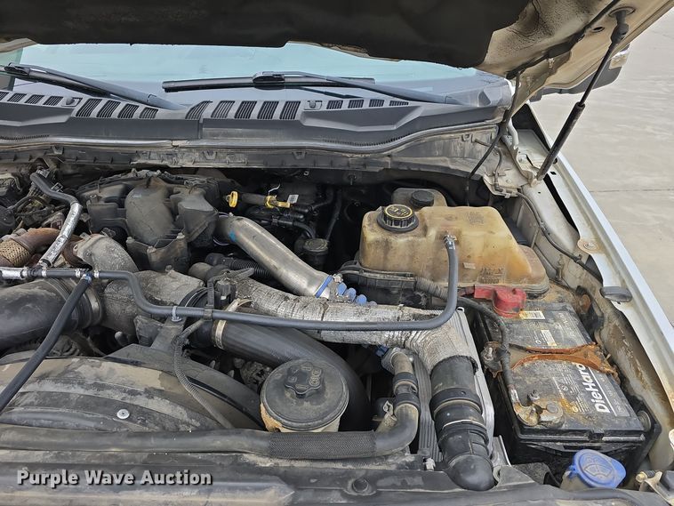 image for item DW3032 2017 Ford F550 Super Duty XL SuperCab utility / service truck