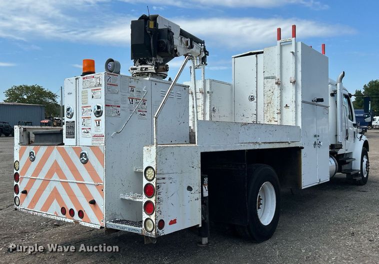 image for item EG1067 2007 Freightliner  Business Class M2 Crew Cab utility / service truck