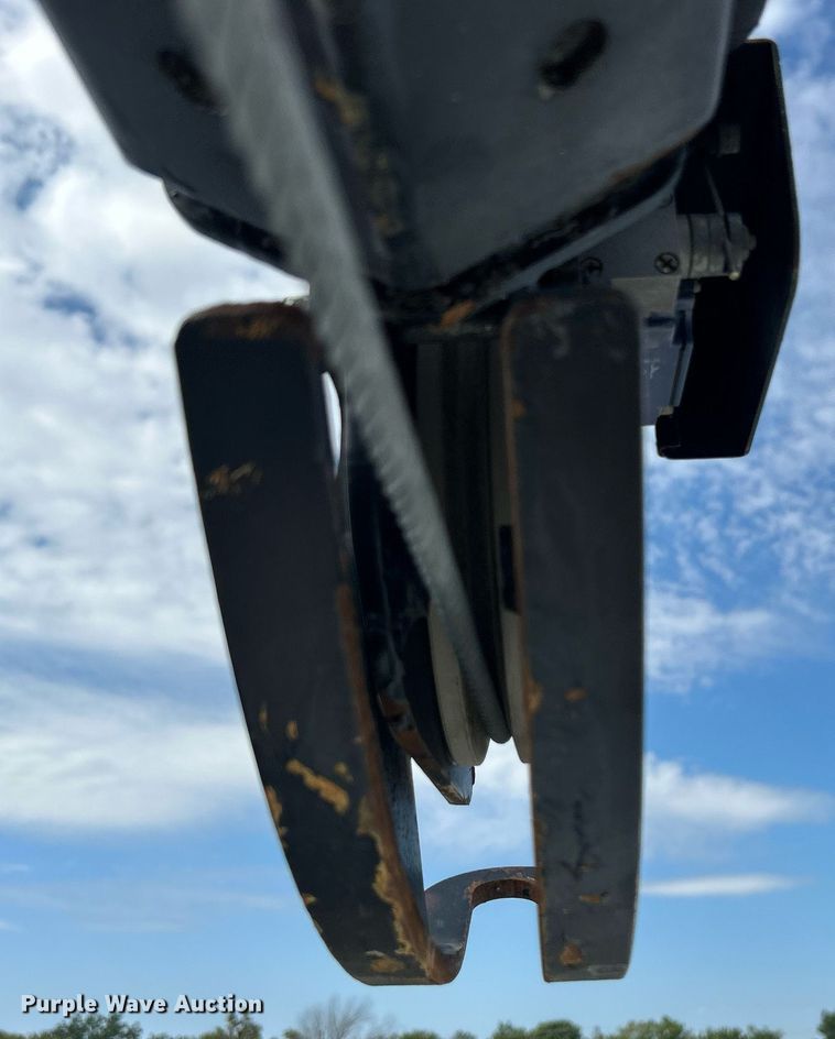 image for item EG1067 2007 Freightliner  Business Class M2 Crew Cab utility / service truck