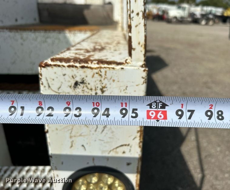 image for item EG1067 2007 Freightliner  Business Class M2 Crew Cab utility / service truck