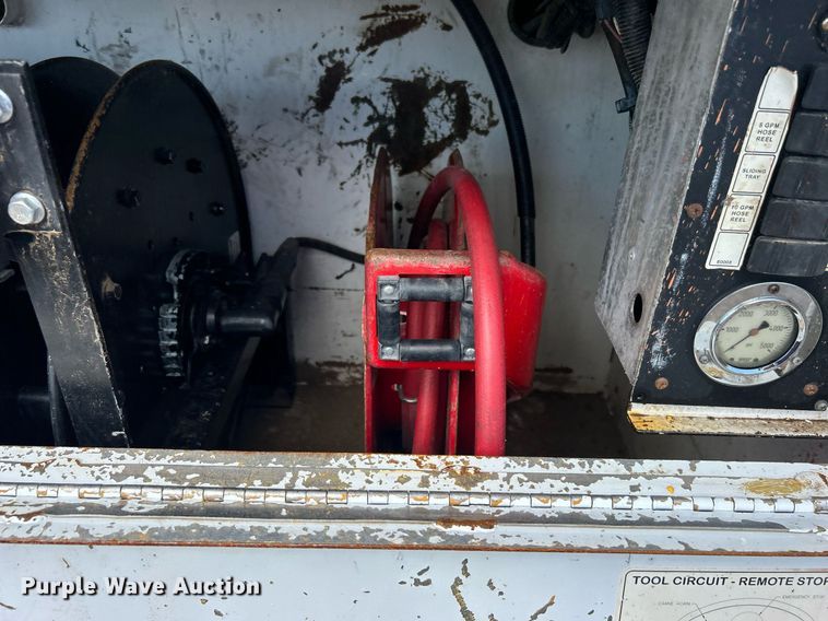 image for item EG1067 2007 Freightliner  Business Class M2 Crew Cab utility / service truck