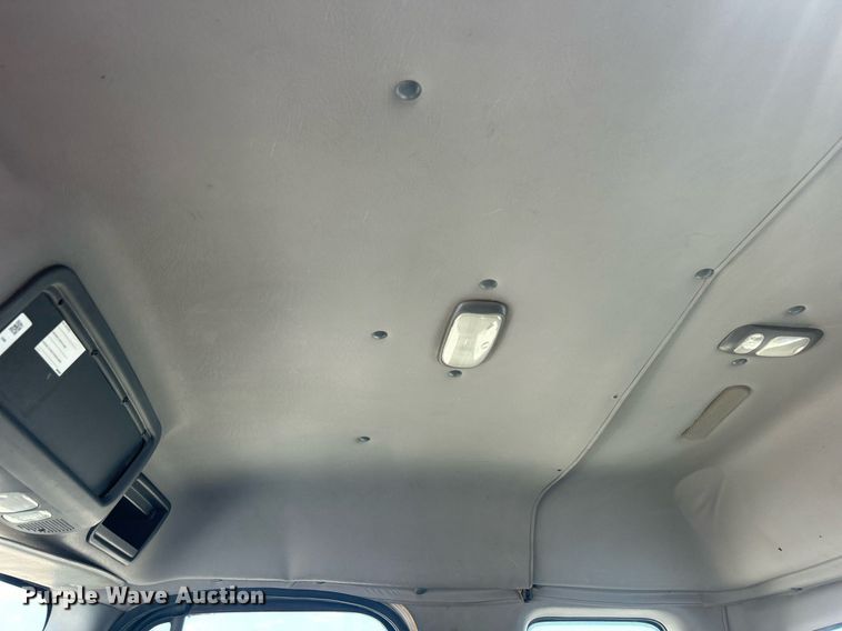 image for item EG1067 2007 Freightliner  Business Class M2 Crew Cab utility / service truck