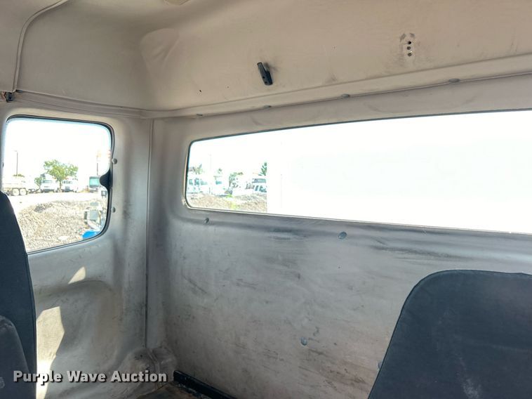 image for item EG1067 2007 Freightliner  Business Class M2 Crew Cab utility / service truck