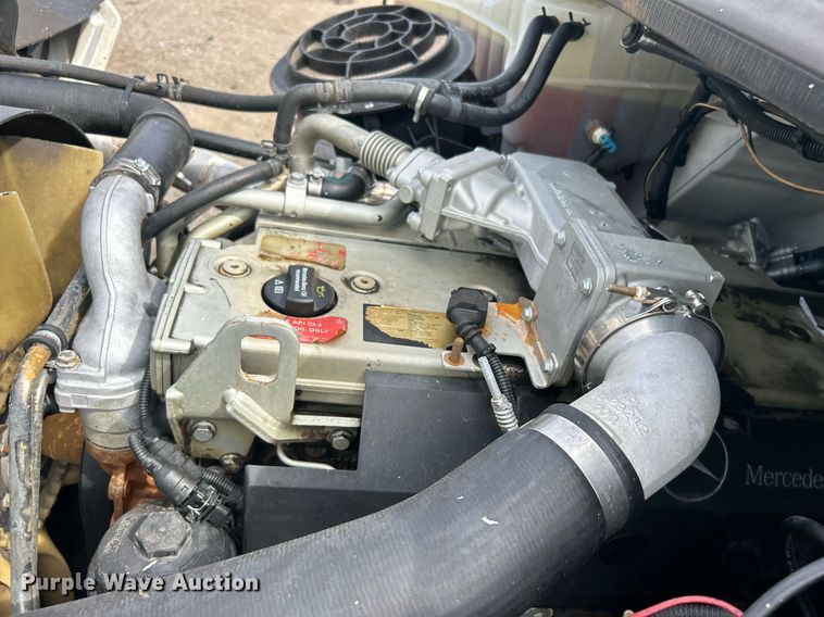 image for item EG1067 2007 Freightliner  Business Class M2 Crew Cab utility / service truck