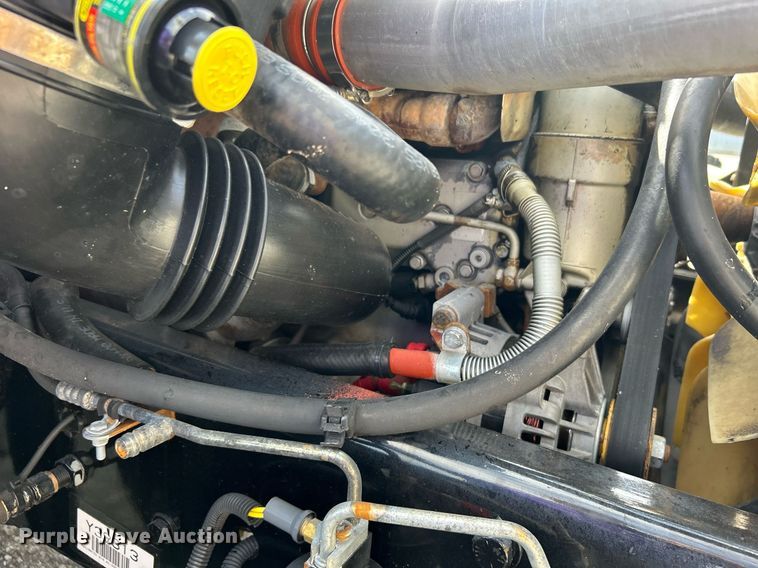 image for item EG1067 2007 Freightliner  Business Class M2 Crew Cab utility / service truck