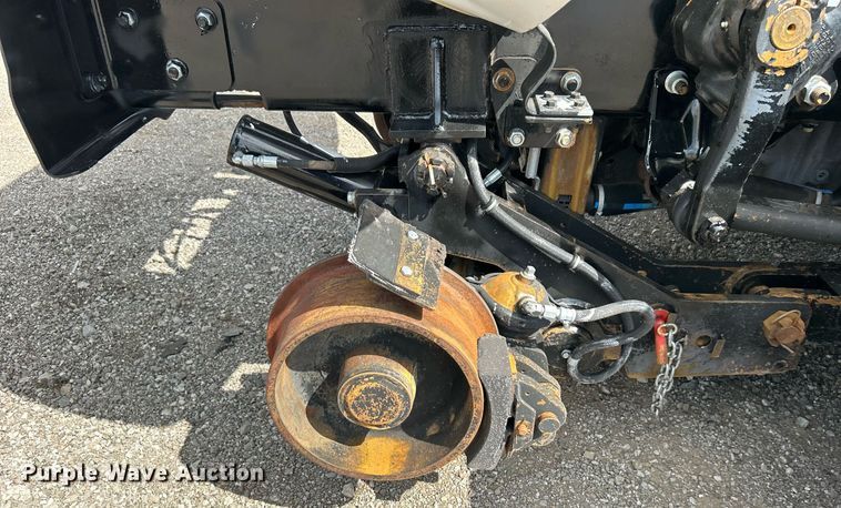 image for item EG1067 2007 Freightliner  Business Class M2 Crew Cab utility / service truck