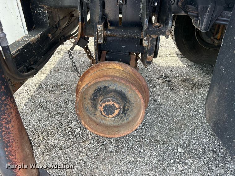 image for item EG1067 2007 Freightliner  Business Class M2 Crew Cab utility / service truck