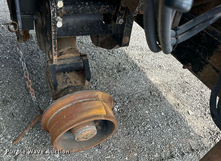 image for item EG1067 2007 Freightliner  Business Class M2 Crew Cab utility / service truck