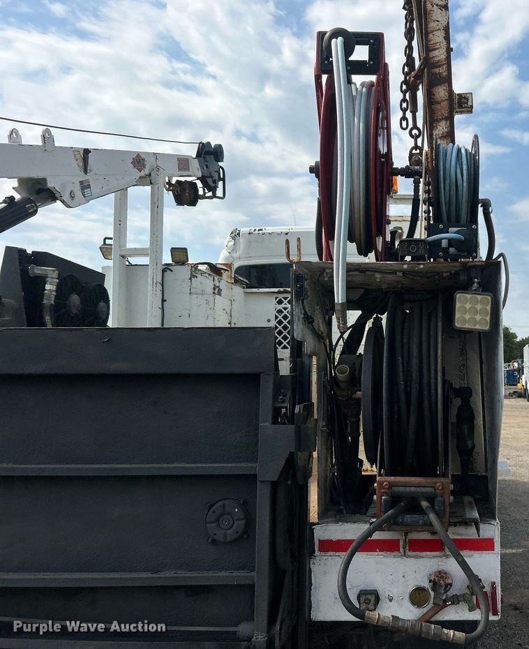 image for item EG1146 2012 Freightliner  Business Class M2 Crew Cab utility / service truck