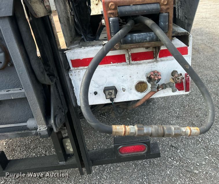 image for item EG1146 2012 Freightliner  Business Class M2 Crew Cab utility / service truck