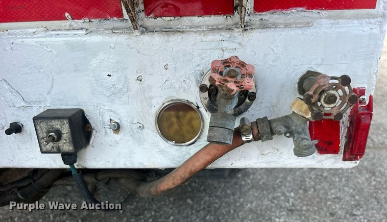 image for item EG1146 2012 Freightliner  Business Class M2 Crew Cab utility / service truck