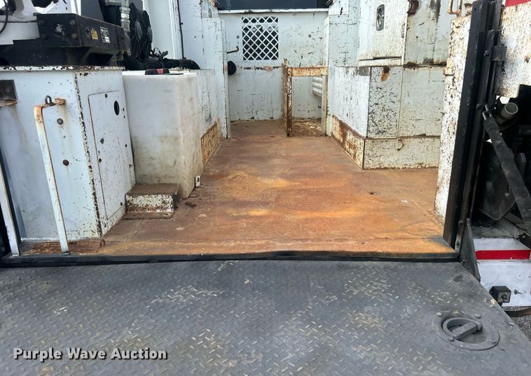 image for item EG1146 2012 Freightliner  Business Class M2 Crew Cab utility / service truck