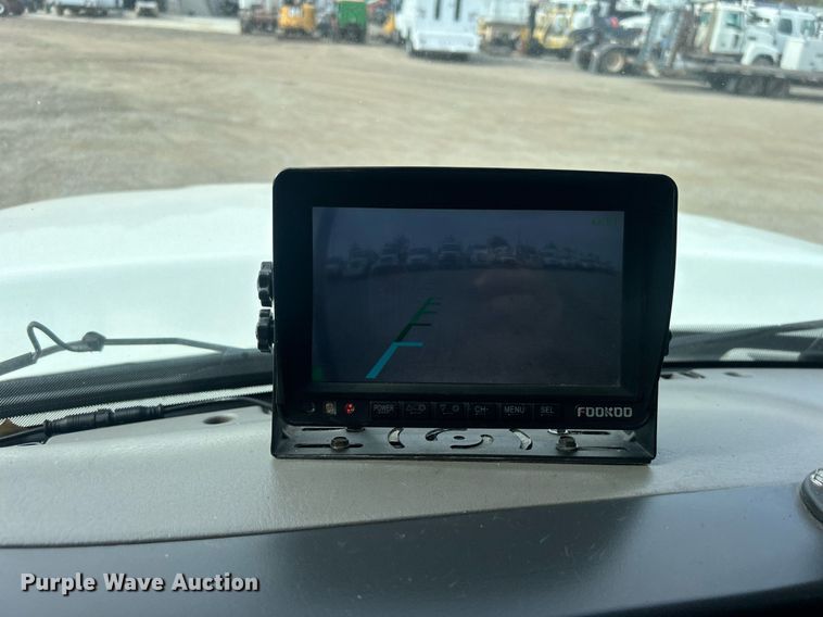 image for item EG1146 2012 Freightliner  Business Class M2 Crew Cab utility / service truck