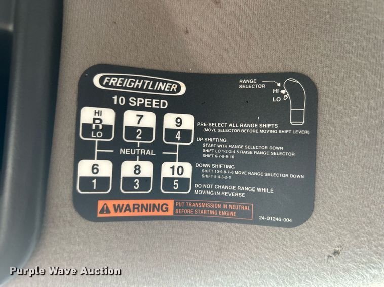 image for item EG1146 2012 Freightliner  Business Class M2 Crew Cab utility / service truck