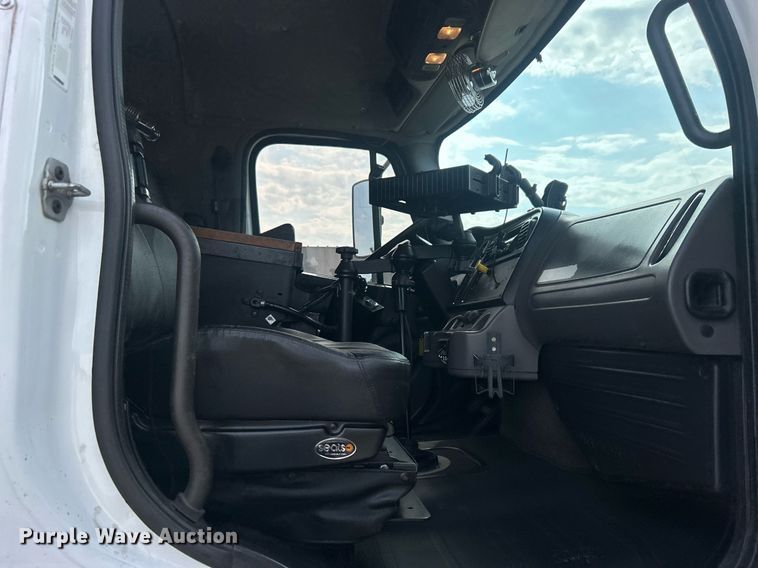 image for item EG1146 2012 Freightliner  Business Class M2 Crew Cab utility / service truck