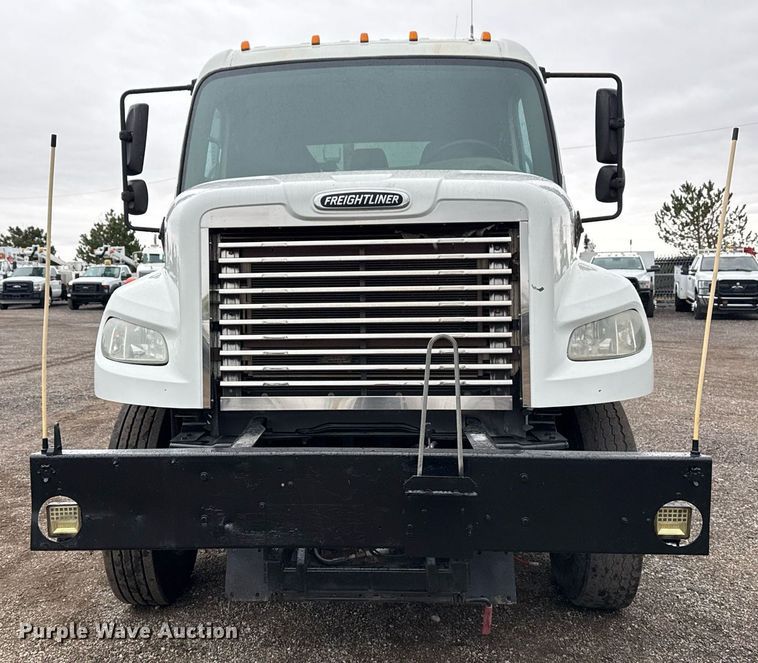 image for item EG2252 2013 Freightliner Business Class M2 Crew Cab utility / service truck