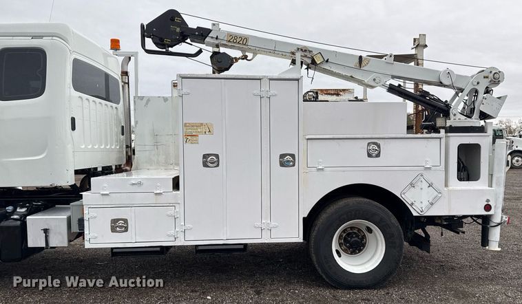 image for item EG2252 2013 Freightliner Business Class M2 Crew Cab utility / service truck