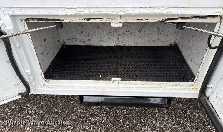 image for item EG2252 2013 Freightliner Business Class M2 Crew Cab utility / service truck