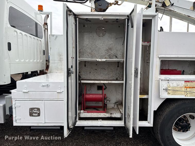 image for item EG2252 2013 Freightliner Business Class M2 Crew Cab utility / service truck