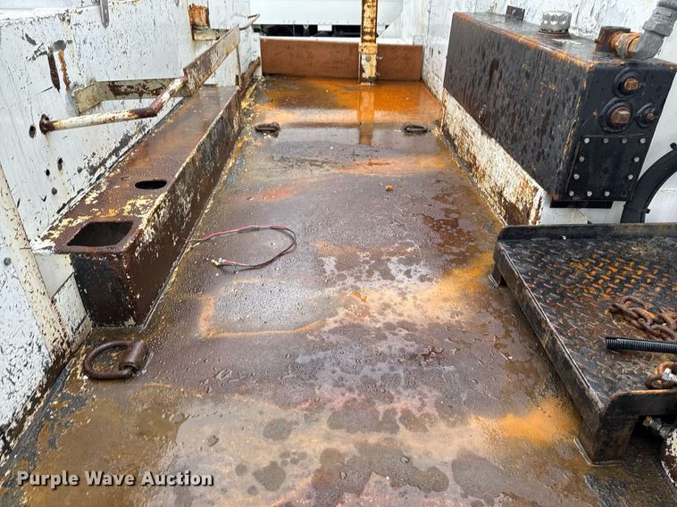 image for item EG2252 2013 Freightliner Business Class M2 Crew Cab utility / service truck