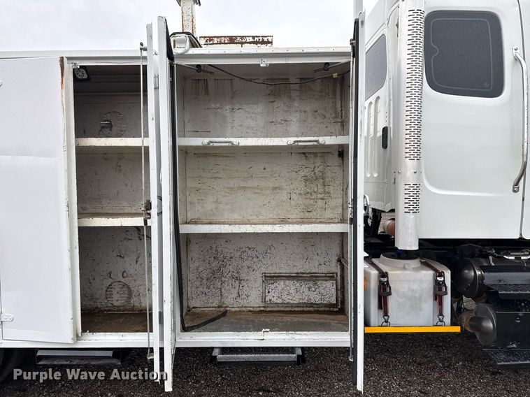 image for item EG2252 2013 Freightliner Business Class M2 Crew Cab utility / service truck