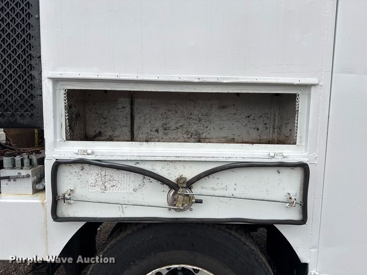 image for item EG2252 2013 Freightliner Business Class M2 Crew Cab utility / service truck