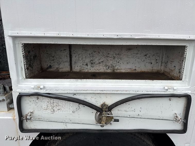 image for item EG2252 2013 Freightliner Business Class M2 Crew Cab utility / service truck