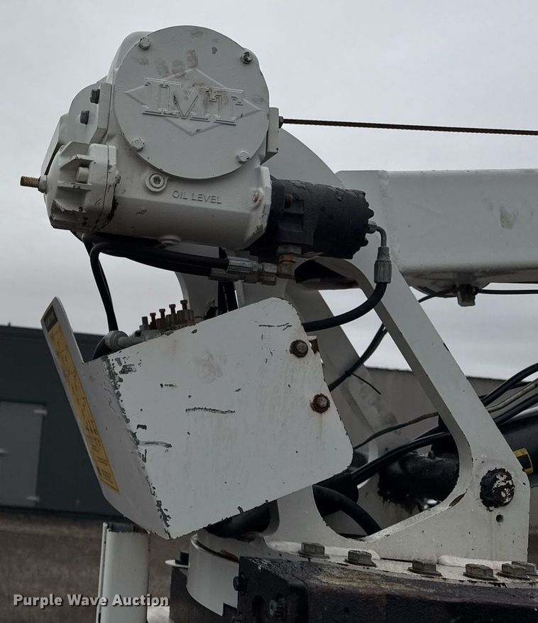 image for item EG2252 2013 Freightliner Business Class M2 Crew Cab utility / service truck