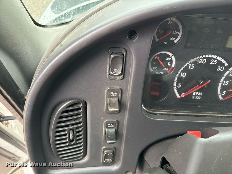 image for item EG2252 2013 Freightliner Business Class M2 Crew Cab utility / service truck