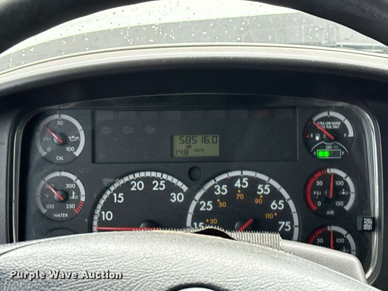 image for item EG2252 2013 Freightliner Business Class M2 Crew Cab utility / service truck