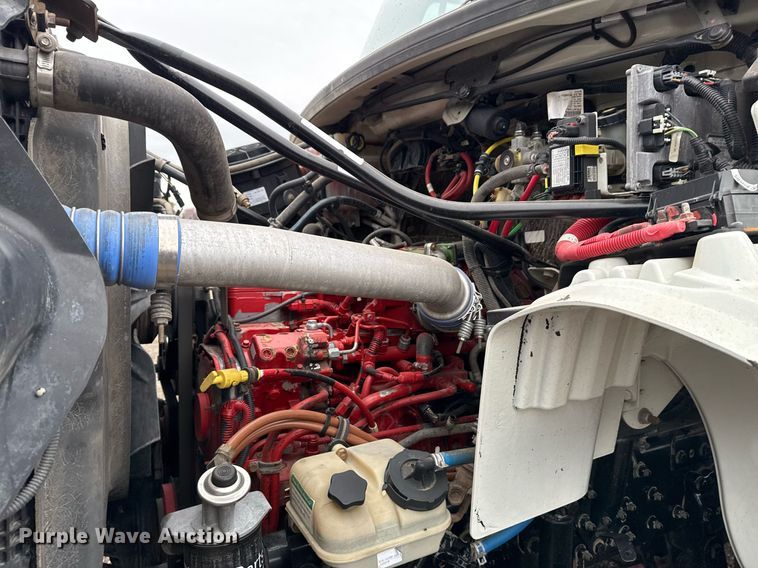 image for item EG2252 2013 Freightliner Business Class M2 Crew Cab utility / service truck