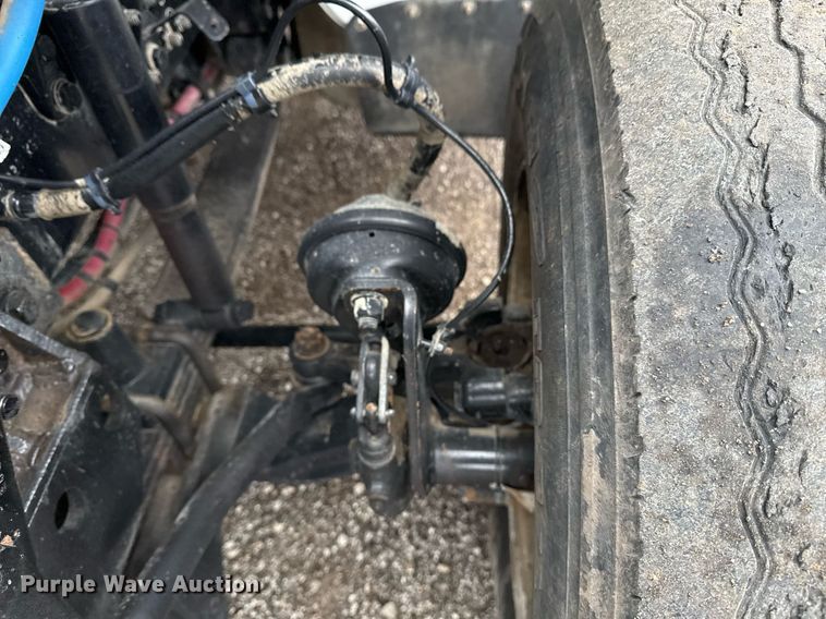 image for item EG2252 2013 Freightliner Business Class M2 Crew Cab utility / service truck