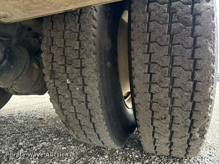 image for item EG2252 2013 Freightliner Business Class M2 Crew Cab utility / service truck