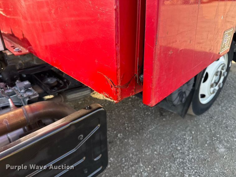 image for item EG2353 2016 Isuzu NPR roll-off container truck