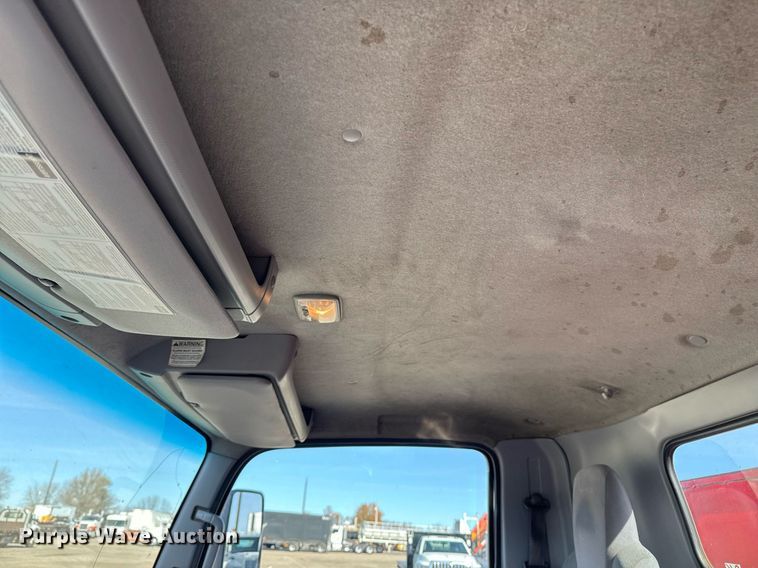 image for item EG2353 2016 Isuzu NPR roll-off container truck