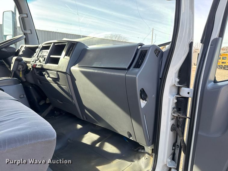 image for item EG2353 2016 Isuzu NPR roll-off container truck