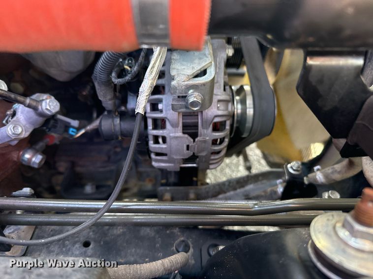 image for item EG2353 2016 Isuzu NPR roll-off container truck