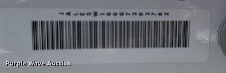 image for item EG2353 2016 Isuzu NPR roll-off container truck