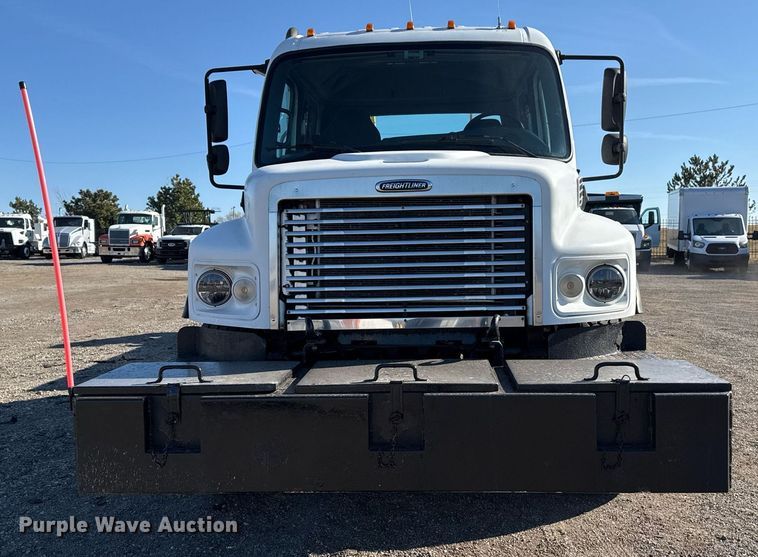 image for item EG2402 2007 Freightliner  Business Class M2 Ext. Cab crane truck