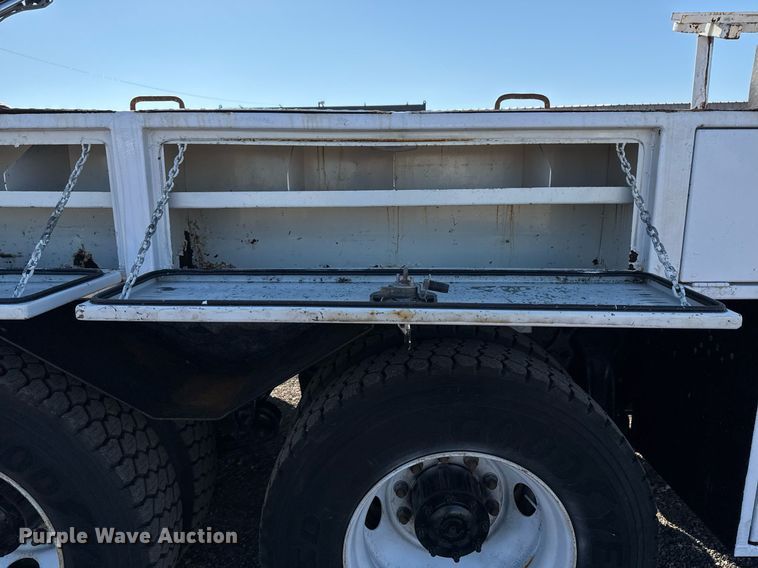 image for item EG2402 2007 Freightliner  Business Class M2 Ext. Cab crane truck