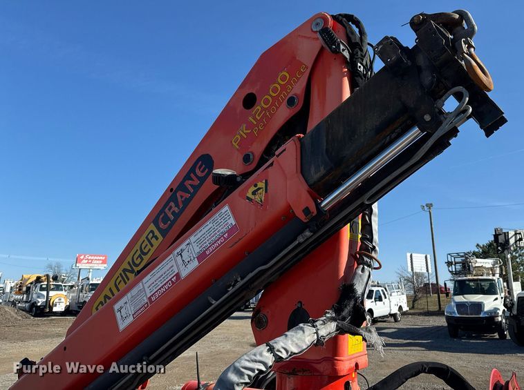 image for item EG2402 2007 Freightliner  Business Class M2 Ext. Cab crane truck