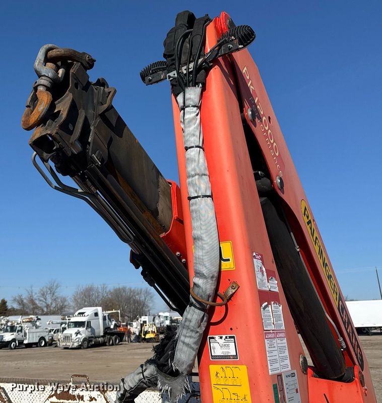 image for item EG2402 2007 Freightliner  Business Class M2 Ext. Cab crane truck