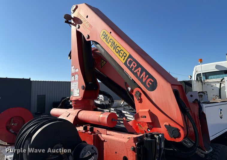 image for item EG2402 2007 Freightliner  Business Class M2 Ext. Cab crane truck