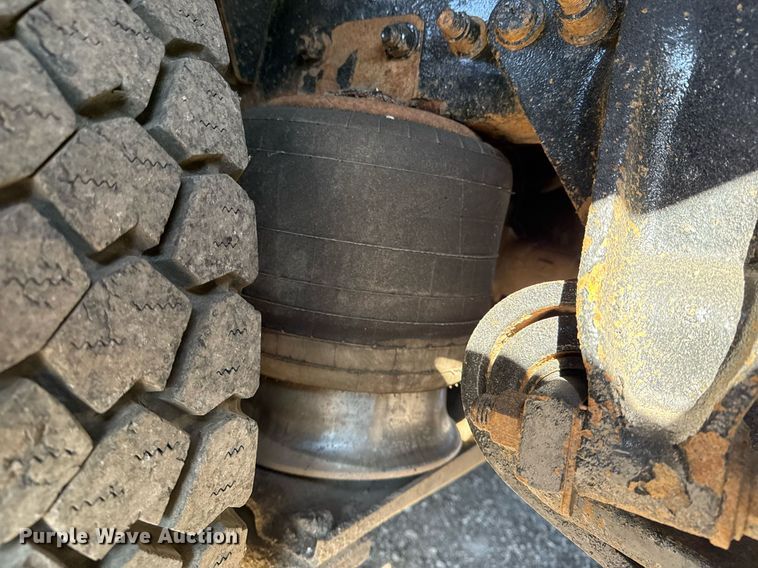 image for item EG2402 2007 Freightliner  Business Class M2 Ext. Cab crane truck