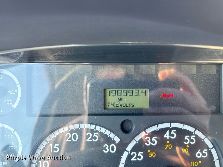 image for item EG2402 2007 Freightliner  Business Class M2 Ext. Cab crane truck