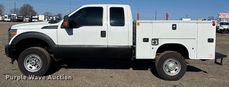 image for item EG2404 2015 Ford F350 Super Duty SuperCab utility bed pickup truck