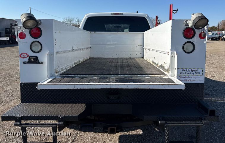 image for item EG2404 2015 Ford F350 Super Duty SuperCab utility bed pickup truck